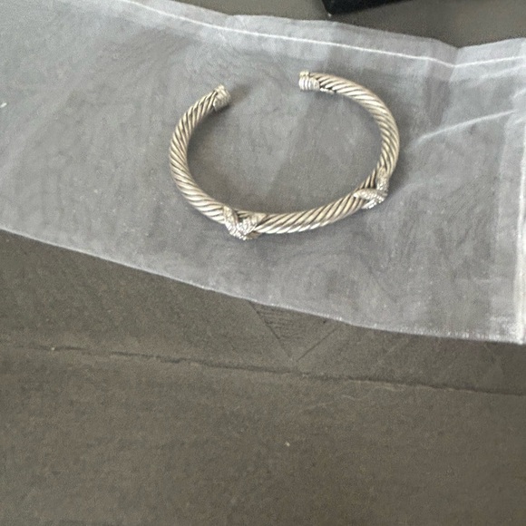David Yurman Elegant Sterling Silver and Diamond Twisted Bangle Bracelet - Picture 1 of 6
